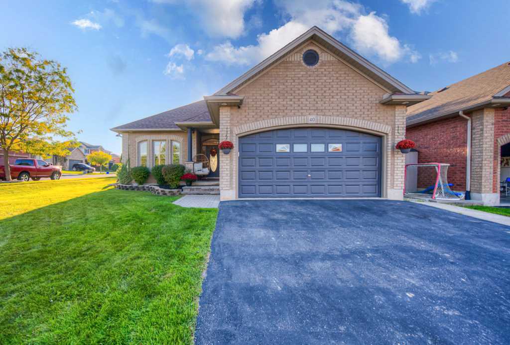2 Trillium Way Paris For Sale